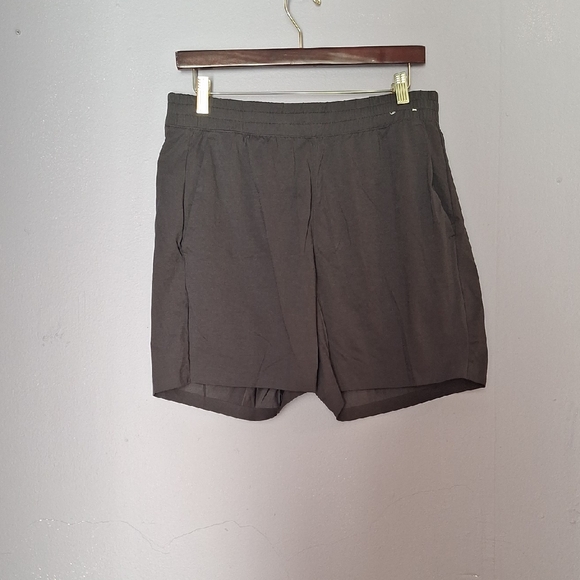 Uniqlo Charcoal Drawstring Shorts - Picture 1 of 4